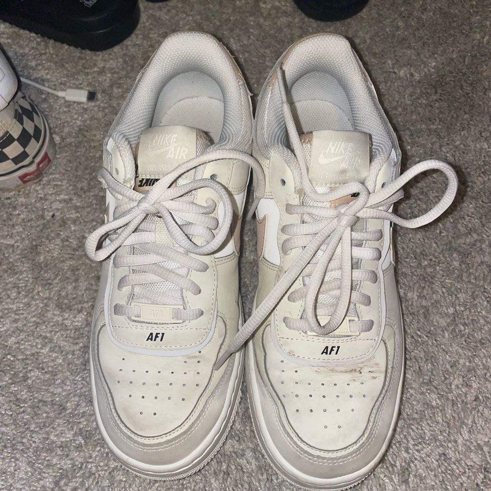 Nike Air Force 1 Off-White Sneakers